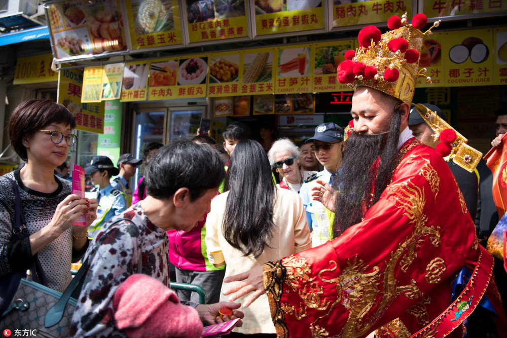 澳门三肖三码财神爷资料掌握数据背后的故事,澳门三肖三码财神爷资料_{关键词3}